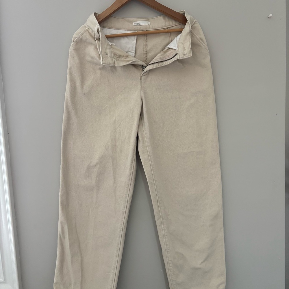 oak and fort wide leg cream pants. 100% cotton.